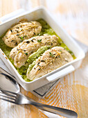 Chicken breasts stuffed with rocket lettuce and goat's cheese