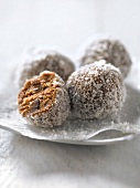 Chocolate coconut balls (Close Up)