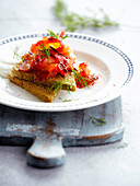 Salmon gravlax on brown bread
