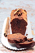 Spicy dark chocolate cake