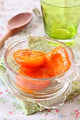 Apricots with honey and rosemary