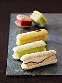 Eclair-style iced macaroons