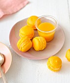 Lemon-ginger macaroons