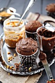 Peanut butter and chocolate ganache cupcakes