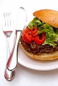 Grilled lamb and red pepper hamburger