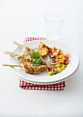Grilled shrimp brochettes and pepper-mango salad