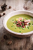 Cream of pea soup with turkey bacon