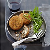 Hähnchen-Auberginen-Beignets mit Kümmel