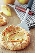 Puff pastry with apple slices