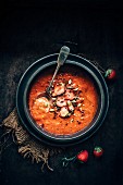 Strawberry and red pepper soup