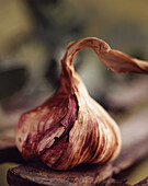Red garlic clove