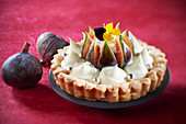 Fig and cream tartlets