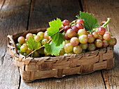 Basket with grapes