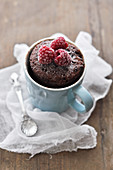 Chocolate-raspberry mug cake
