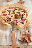 Sliced fig and almond pie
