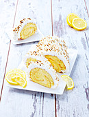 Lactose-free and butter-free lemon log