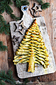 Puff pastry fir tree with parsley pesto