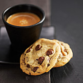 Chocolate chip and coffee cookies