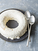 Ring-shaped almond pudding
