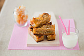 Muesli bars with candied ginger