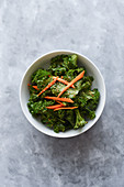 Kale salad with sesame seeds (Asia)