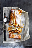 Autumn strudel with pears, figs and nuts