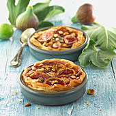 Pistachio and fig puff pastry pies