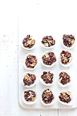 Chocolate confectionery with dried fruit