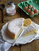 Biscuit de Savoie mit Zitrone (Frankreich)