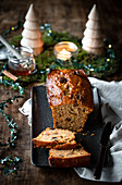 Christmas loaf cake with gingerbread spice and mountain honey