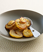 Sautéed potatoes with thyme