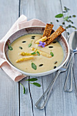 Cream of white asparagus soup