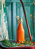 Detox carrot and thyme juice