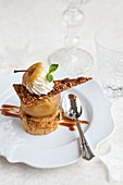 Vatel's apple