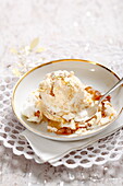 Chestnut meringue dessert