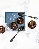 Moelleux au Chocolate with caramel center (Molten chocolate cake)