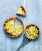 Zucchini quiche with goat's cheese