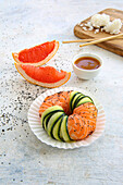 Sushi bagel with spicy grapefruit sauce
