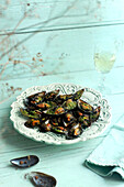Mussels stuffed with herbs