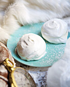 Baked Alaska-style balls