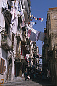 Alley, Borgo Pallonetto a St. Lucia, Napoli Campania, Italy