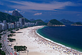 Blick auf Copacabana und Leme Strände im Sonnenlicht, Rio de Janeiro, Brasilien, Südamerika, Amerika