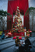 Christmas tree, Sony Building, Manhattan New York, USA
