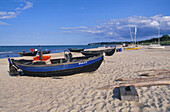 Fischerboote am Strand von Baabe, Ruegen, Mecklenburg- Vorpommern, Deutschland