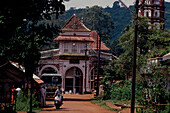 Tempel, Sanquelim, Goa, Indien