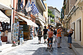Passanten, Plaka, älteste Quartier Athens, Athen, Griechenland