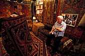 Sisko Osman, Carpet Expert, Grand Bazar, Beyazit Istanbul, Türkei