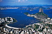 Blick von oben auf die Stadt Rio de Janeiro, Brasilien, Südamerika, Amerika