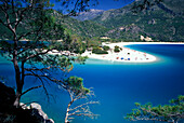 Stand in der Lagune von Ölüdeniz, Lykische Küste, Türkei