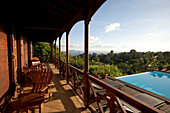 Überdachter Balkon, Hotel Le Jardin Malanga, Trois Rivieres, Basse-Terre, Guadeloupe, Karibisches Meer, Karibik, Amerika